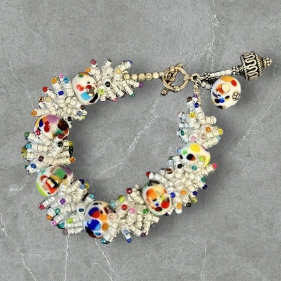 Artisan Jewelry - Artisan hand crafted multi colored art glass bead confetti bracelet silver clasp